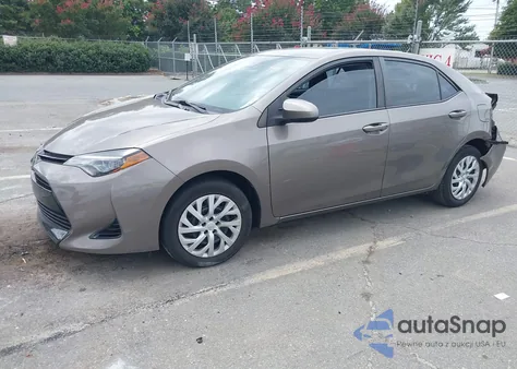 2018 Toyota Corolla Le z USA, uszkodzony, nr VIN 5YFBURHE3JP792041